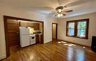 Studio, 1 bath, 400 sqft, $1,545, Unit 233-109