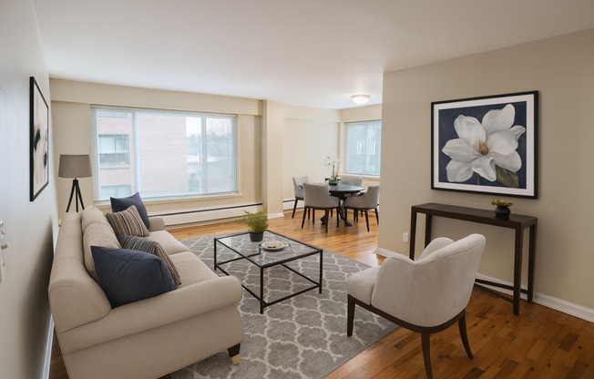 2 beds, 1 bath, 876 sqft, $2,375, Unit 304