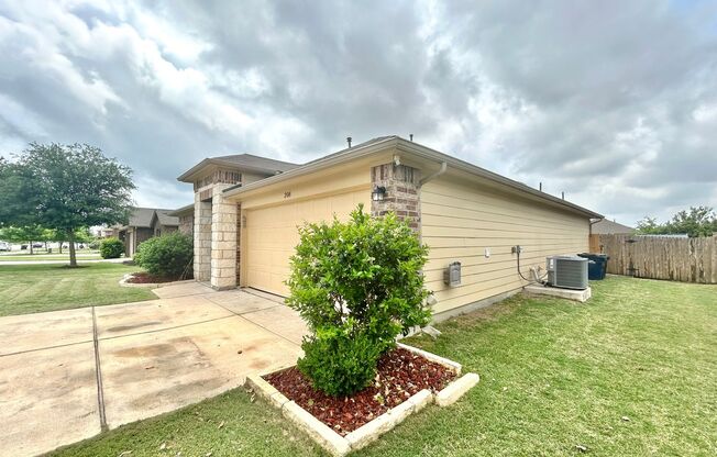 Stunning 3/BR 2/BA Home with Spacious Backyard & Modern Upgrades!
