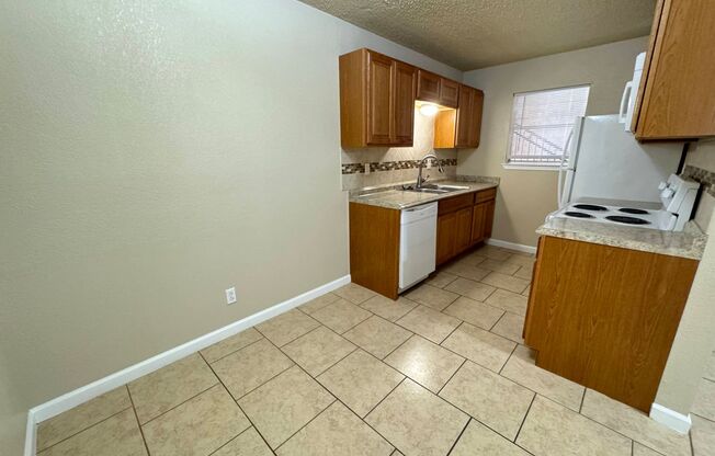 1 bed, 1 bath, 650 sqft, $895, Unit Apt. 59