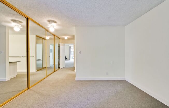 1 bed, 1 bath, $2,795, Unit # 239