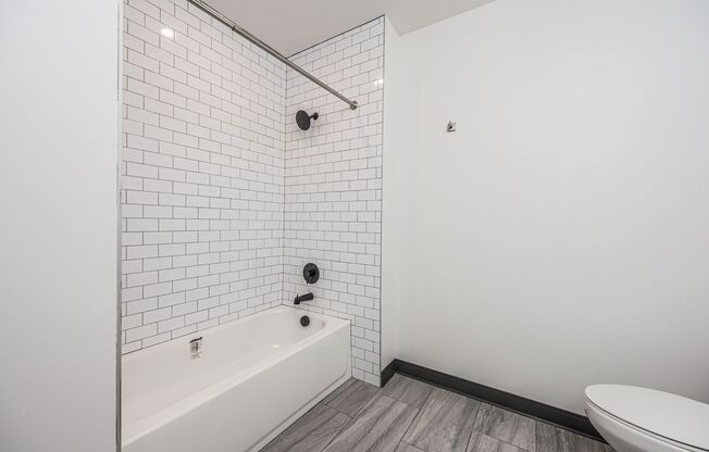 2 beds, 2 baths, 1,266 sqft, $2,260, Unit 300