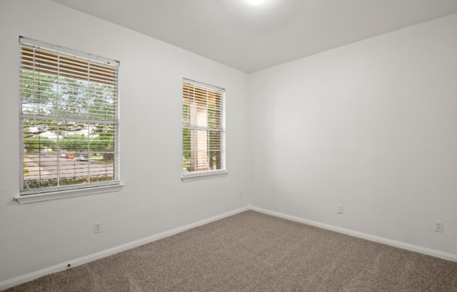 1300 ESTIVAL DR