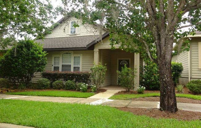 Great Home in Ellis Park. Sub Lease