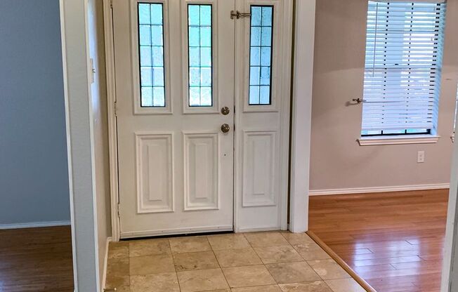 Great Home in North Austin - McNeil/Pond Springs Area