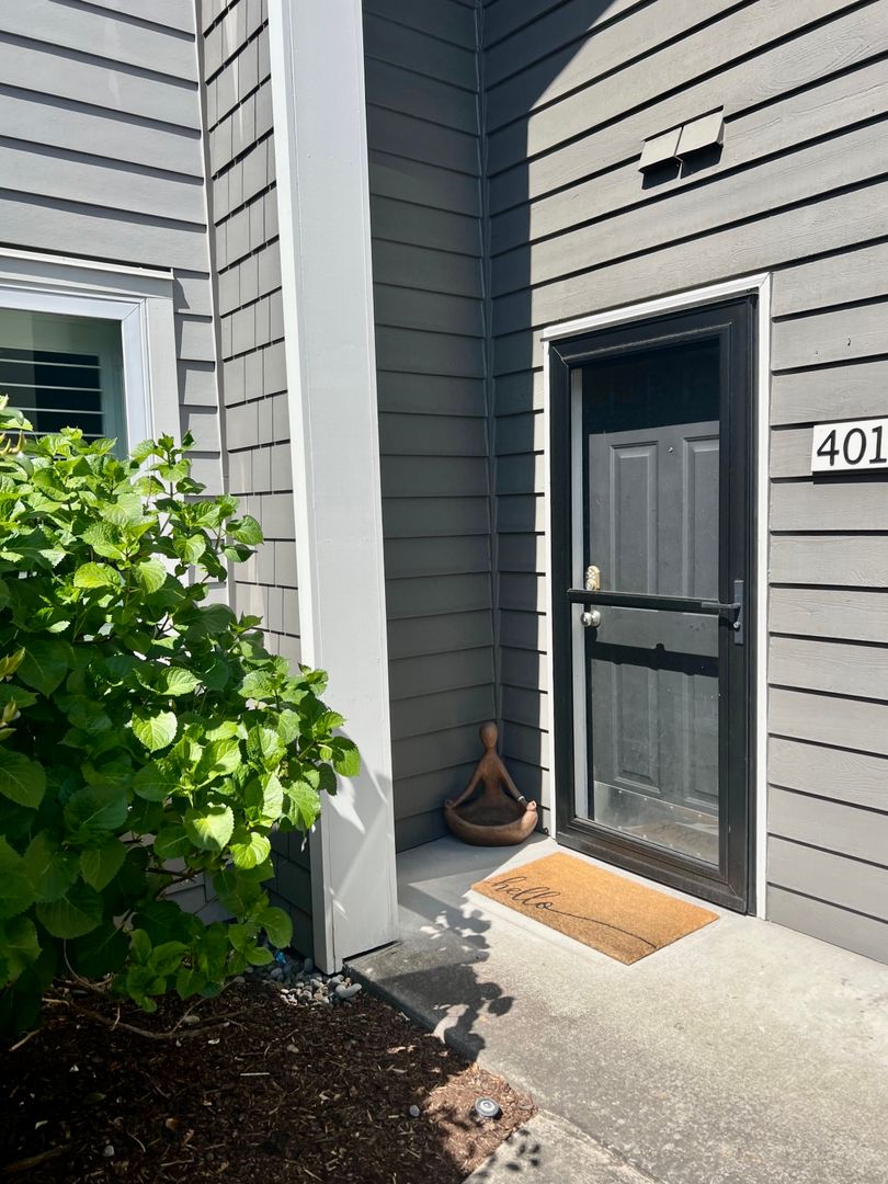 Great Two Bed Two Bath One Level Unit In the Oswego Bay Condominiums with Outdoor Pool is a Must See!