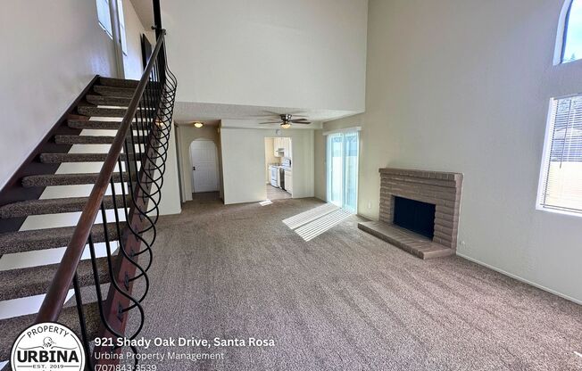 Spacious 3-Bedroom End Unit in Prime Santa Rosa Location!