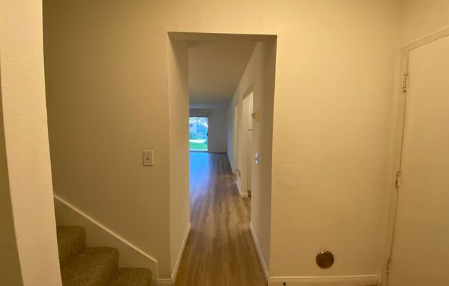 Spacious 2 Bedroom/ 2 Bath in the Highly Desired Tropical Setting of Windsong Cove Community of Carlsbad