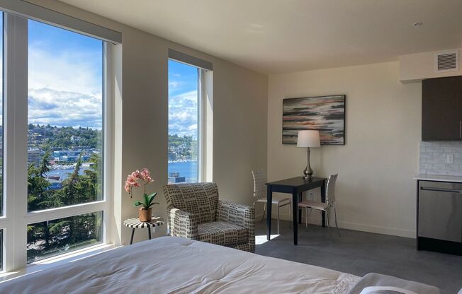 Studio, 1 bath, 357 sqft, $1,995, Unit 409
