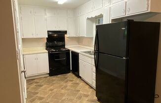 2 beds, 1 bath, $1,195, Unit 3632-A