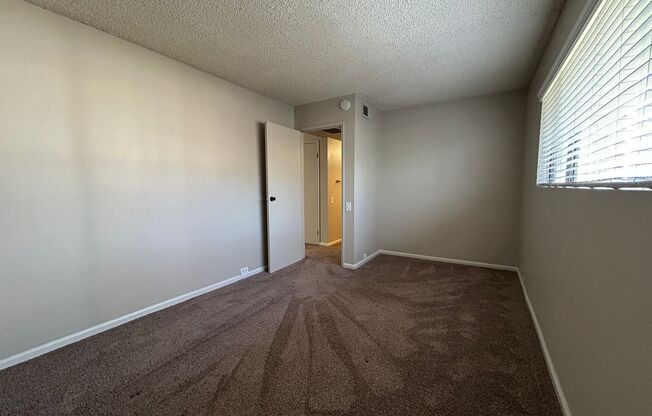 Near Everything, All Amenities!  1616 Q Street, Camellia Court Apartments