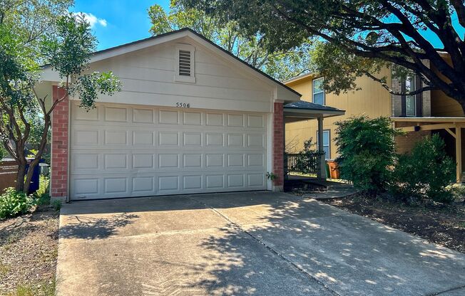 Cozy 3/2 house in Joseph Edward Subdivision