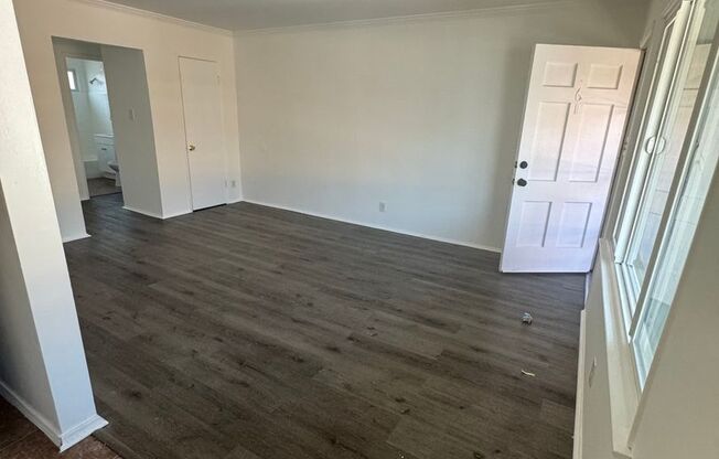 1 bed, 1 bath, 500 sqft, $1,595