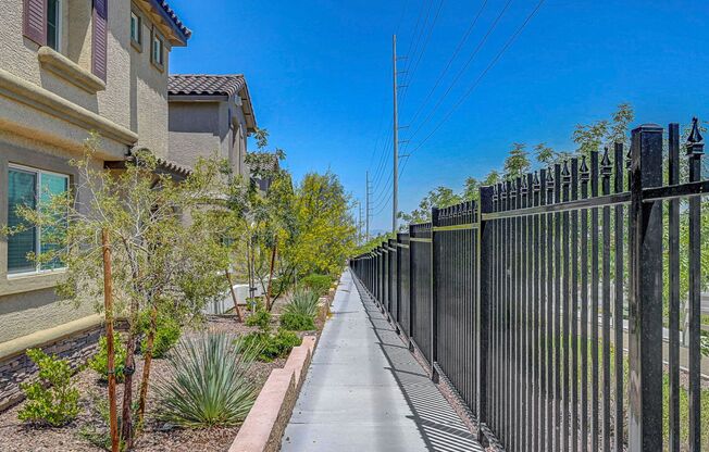 Stunning 3 Bedroom in Skye Canyon Master Planned Community