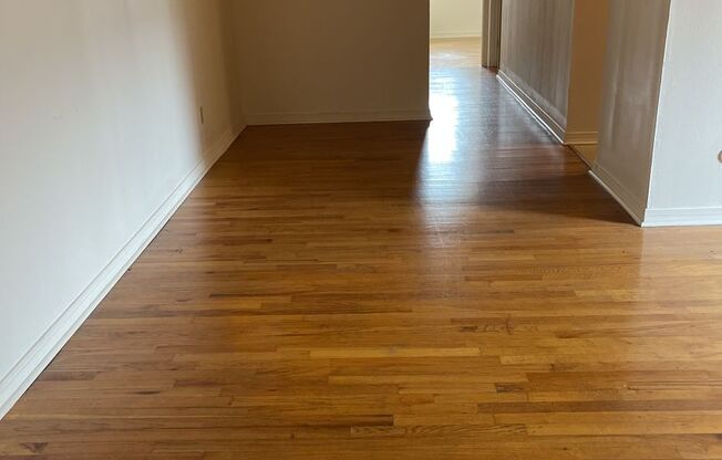 2 beds, 1 bath, 874 sqft, $1,445, Unit E-24