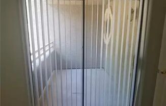 Charming 1st Floor Comdo