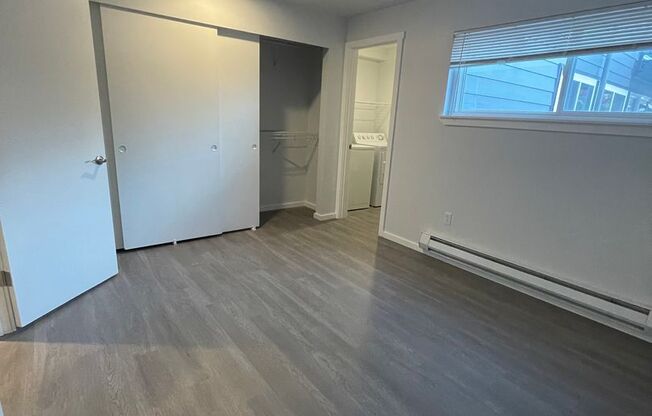 1 bed, 1 bath, $1,725, Unit 106