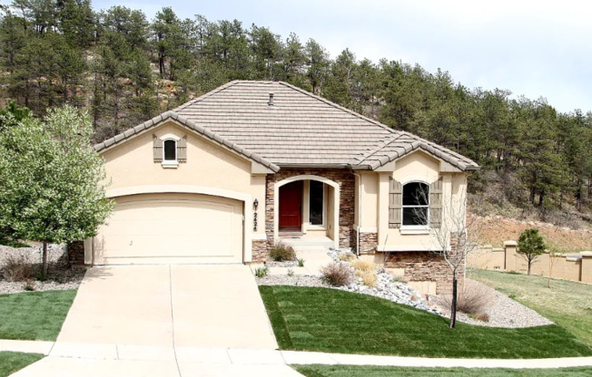 2424 SIERRA OAK DR