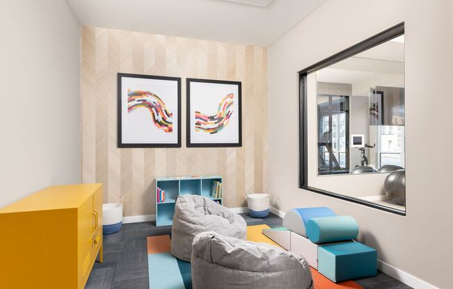 Studio, 1 bath, 498 sqft, $1,450, Unit 240