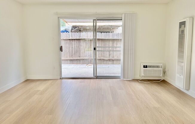 2 beds, 1.5 baths, 1,000 sqft, $2,395, Unit L-2