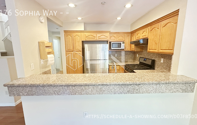 4176 SOPHIA WAY