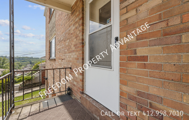 120 E GDN RD
