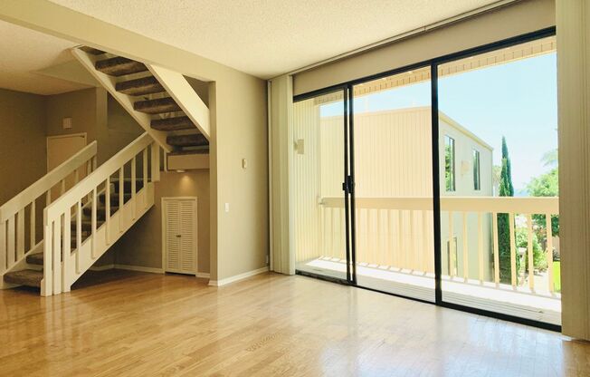 LIVE IN LA JOLLA! LOVELY TOWNHOME WITH BEAUTIFUL OCEAN VIEWS! $5,495/mo