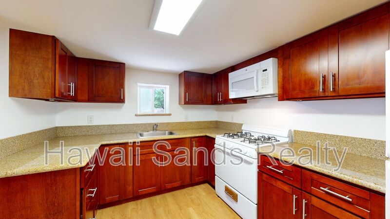 908 KINAU ST