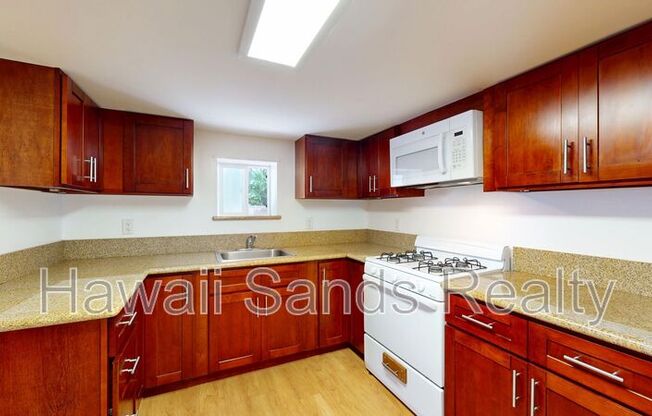 908 KINAU ST