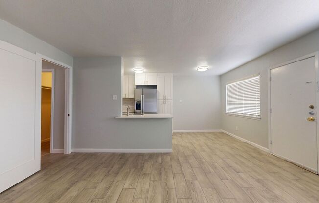 1 bed, 1 bath, 625 sqft, $1,095, Unit 18