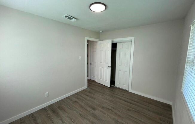 3 beds, 2 baths, $2,150