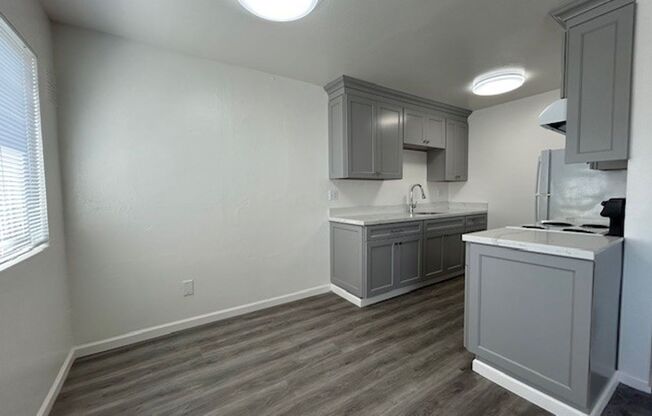 1 bedroom, 1 bath, apartment is perfect for those seeking a comfortable and convenient living space.