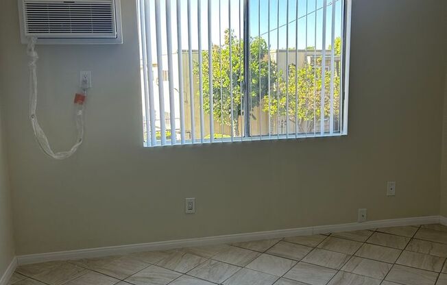 1 bed, 1 bath, $1,875, Unit 26