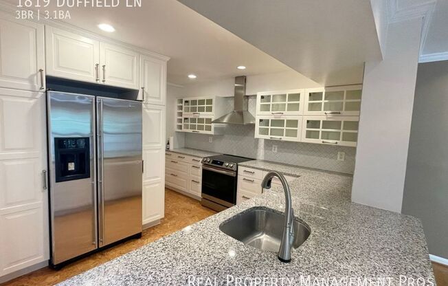 1819 DUFFIELD LN