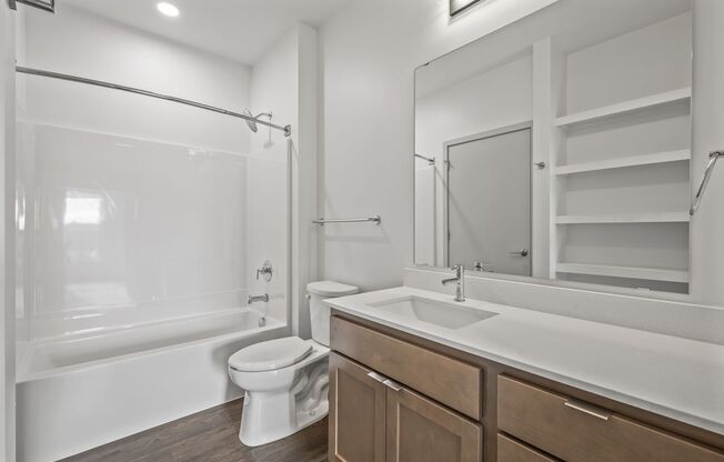 1 bed, 1 bath, 740 sqft, $1,425, Unit 225