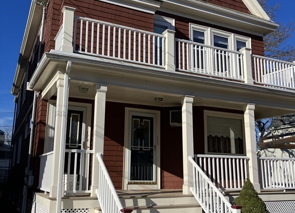 17 STOUGHTON