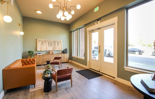 1 bed, 1 bath, 707 sqft, $1,595, Unit 303