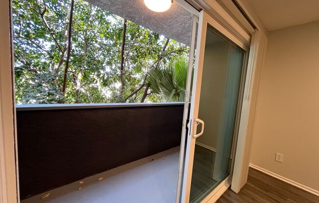 1 bed, 1 bath, 850 sqft, $2,548, Unit 212