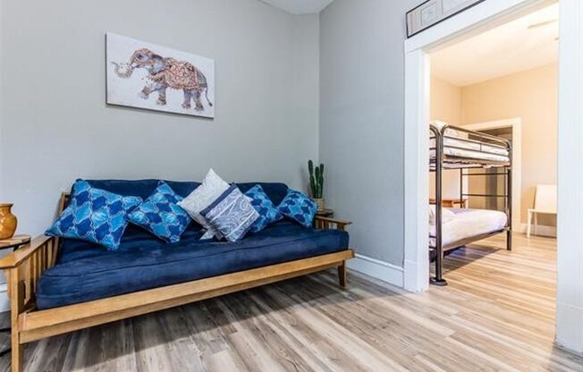 Updated 2-Bedroom Duplex in Bishop Arts – Private Yard + Washer/Dryer! Bishop Arts District