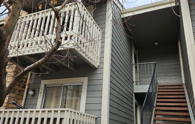 2 beds, 2 baths, $1,695, Unit # #A 207