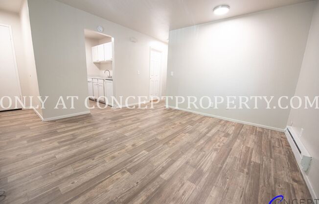 2 beds, 1 bath, 725 sqft, $1,199, Unit A9