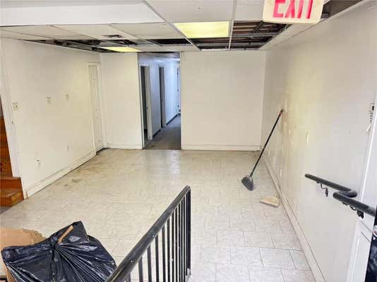 5212 4 AVE