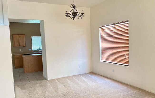 MOUNTAIN VISTA RANCH HOME WITH POOL!