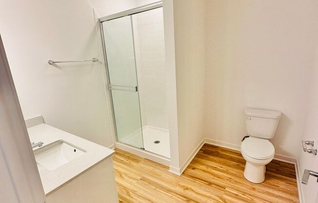 1 bed, 1 bath, 573 sqft, $1,725, Unit 4800 157th Street - 403