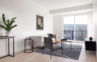 Studio, 1 bath, 603 sqft, $1,565, Unit 508