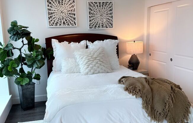 1 bed, 1 bath, 450 sqft, $3,399, Unit 410-912