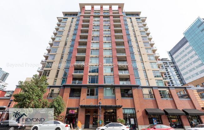 ELECTRIC VIEWS, AMAZING LOCATION , EAST VILLAGE 1/1 W/ ASSIGNED GARAGE PARKING SPACE & STORAGE , PET FRIENDLY!!