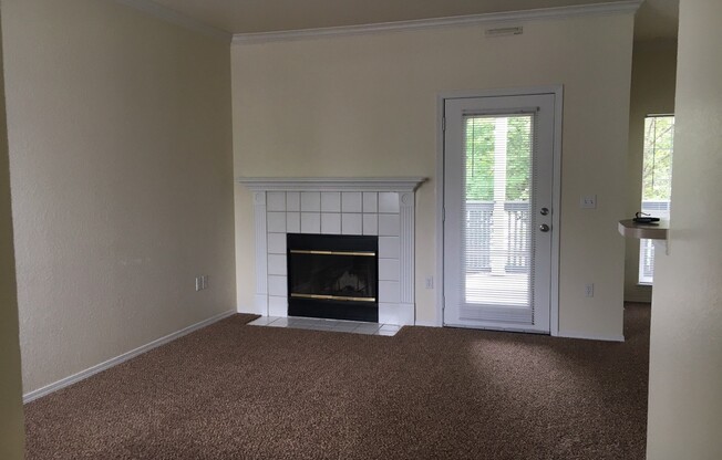 1 bed, 1 bath, 830 sqft, $1,585, Unit 9103