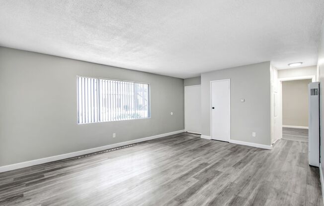 1 bed, 1 bath, 700 sqft, $1,500, Unit A-03