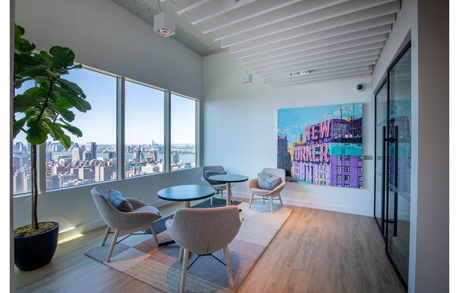 1 bed, 1 bath, 643 sqft, $5,600, Unit 31F